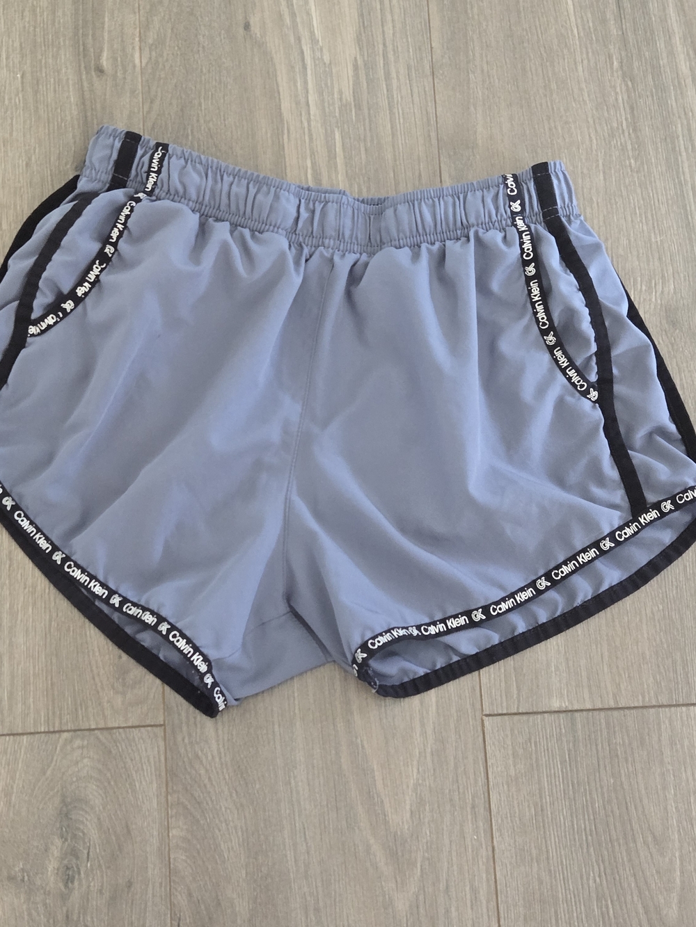 Women’s Calvin Klein Performance Logo Print Lined Running Shorts Gray Sz S EUC